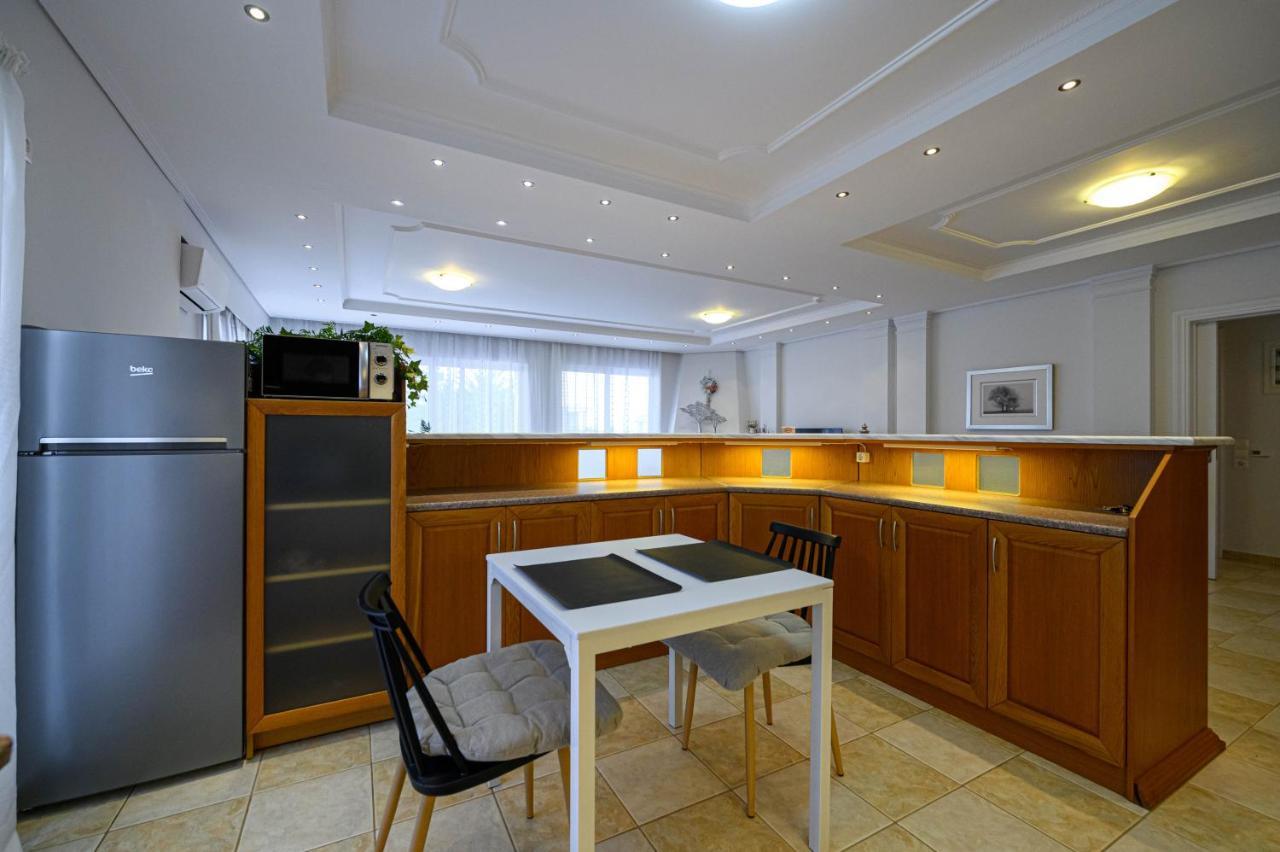 Marine Luxury Apartment Καλαμάτα Εξωτερικό φωτογραφία